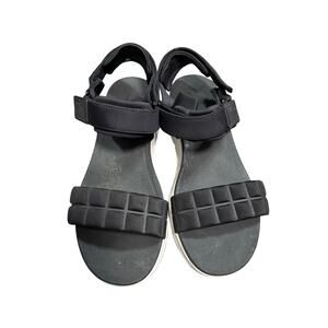 Fitflop Women's Haylie Quilted Cube Sandal Size 8